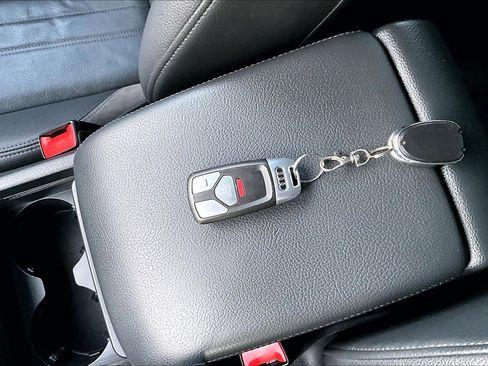 Used 2020 Audi Q5 2.0T Premium Plus w/ Premium Plus Package image 34