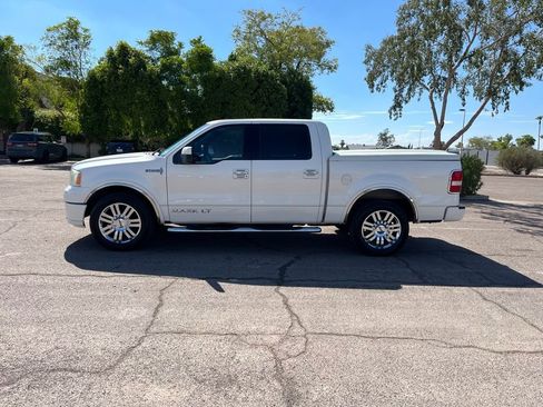 Used 2008 Lincoln Mark LT 2WD image 5