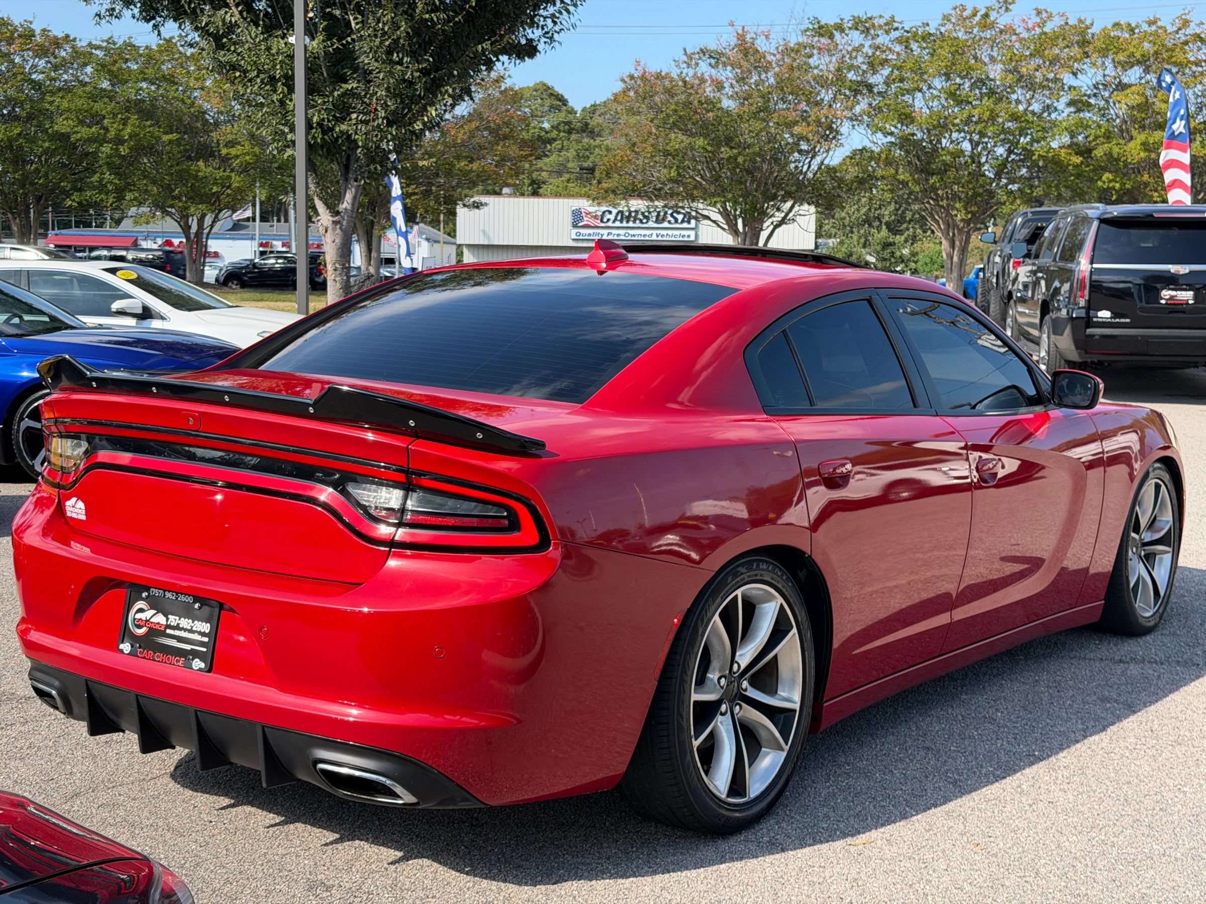 Used 2016 Dodge Charger R/T RWD image 8