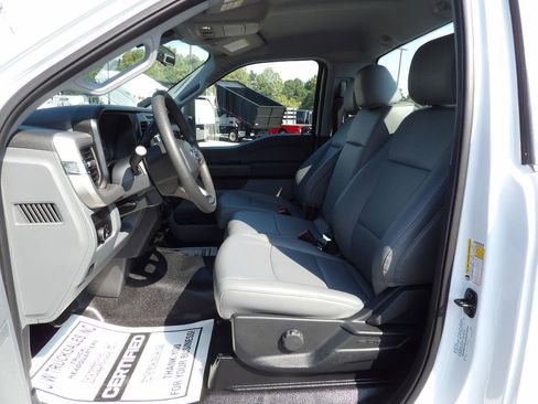 Used 2025 Ford F250 XL w/ XL Driver Assist Package AWD/4WD image 17