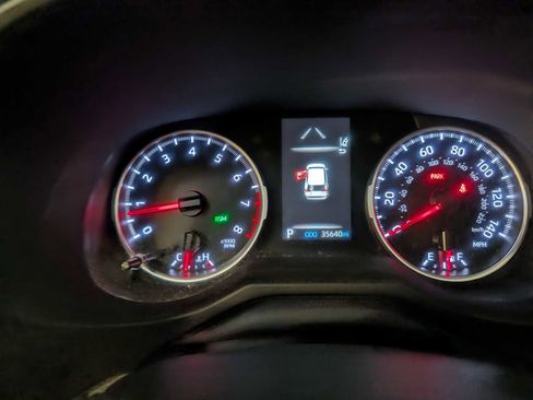 Certified 2022 Toyota RAV4 XLE image 11