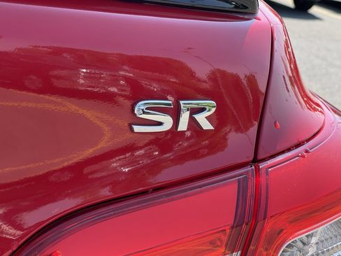 Used 2017 Nissan Sentra SR w/ SR Midnight Edition FWD image 8
