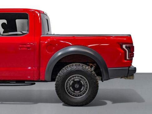 Used 2019 Ford F150 Raptor w/ Equipment Group 802A Luxury image 11