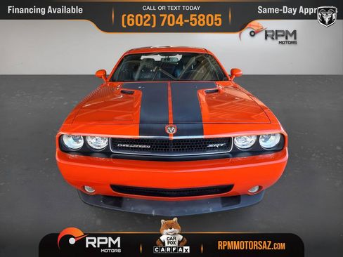 Used 2009 Dodge Challenger SRT8 w/ SRT Option Group II RWD image 2