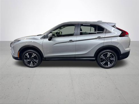 Used 2025 Mitsubishi Eclipse Cross SE image 3
