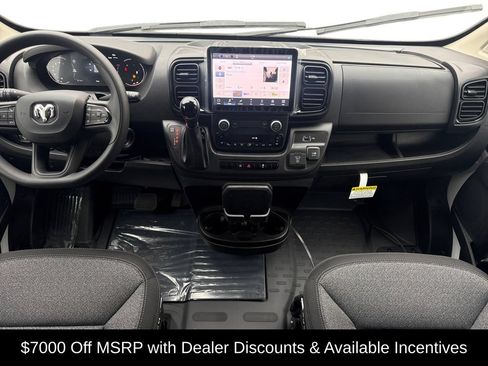 New 2026 RAM ProMaster 3500 w/ Premium Convenience Group FWD image 10