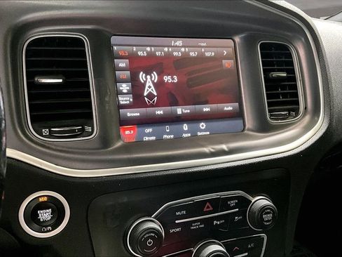 Used 2022 Dodge Charger GT RWD image 4