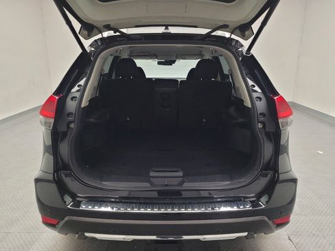 Used 2019 Nissan Rogue SV FWD image 29