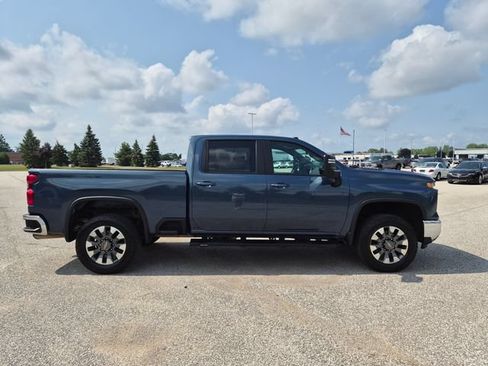 Used 2025 Chevrolet Silverado 2500 LT w/ All Star Edition AWD/4WD image 5