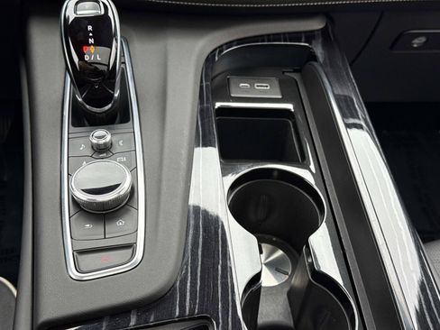 Used 2022 Cadillac Escalade ESV Sport w/ Touring Package AWD/4WD image 8