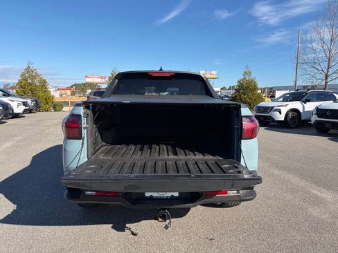 Used 2023 Hyundai Santa Cruz SE image 5