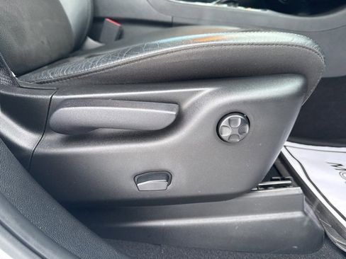 Used 2020 Dodge Durango GT image 12