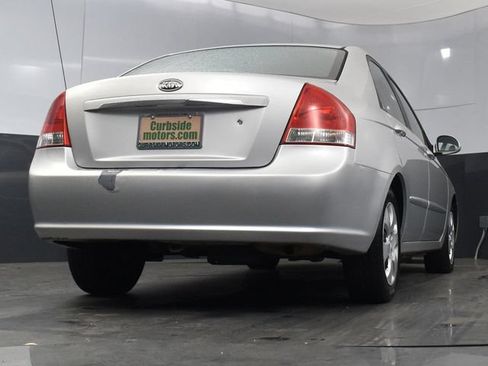 Used 2009 Kia Spectra EX FWD image 21