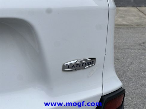 Used 2021 Jeep Cherokee Latitude image 29