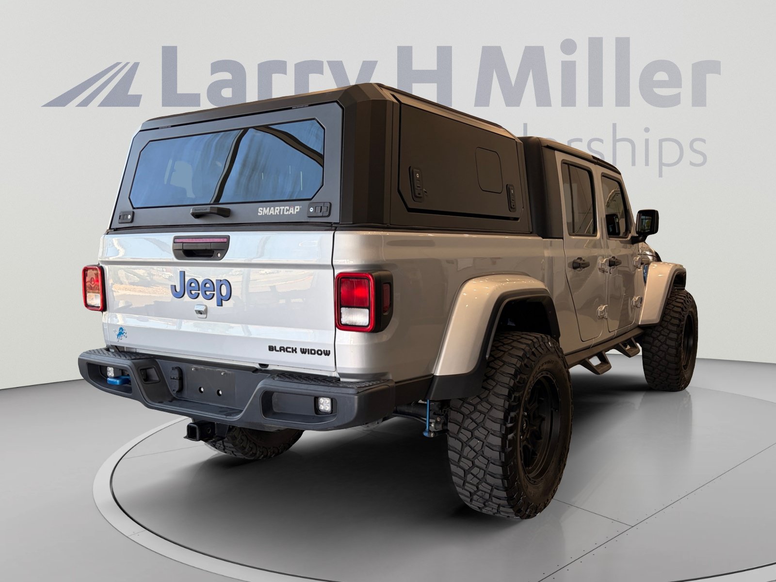 Used 2022 Jeep Gladiator Sport AWD/4WD image 5