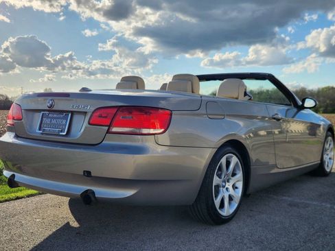 Used 2008 BMW 335i Convertible RWD image 4