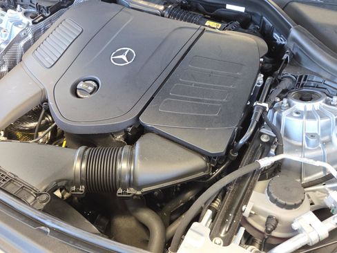 Used 2026 Mercedes-Benz GLC 300 image 22