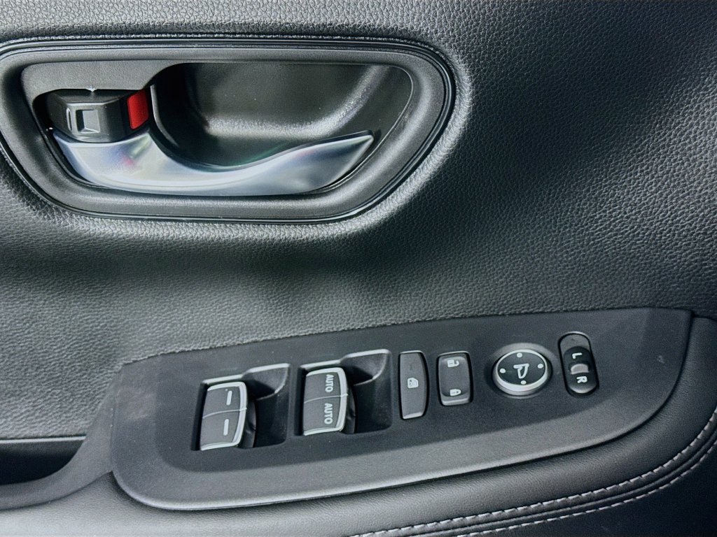 New 2027 Honda HR-V EX-L image 26