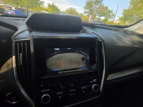 Used 2021 Subaru Forester Premium AWD/4WD image 2