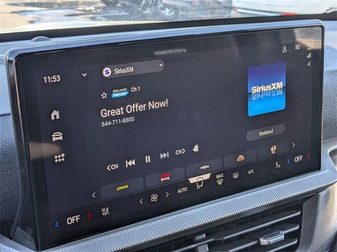 Used 2025 Ford Explorer Platinum w/ LUX Leather Package image 22