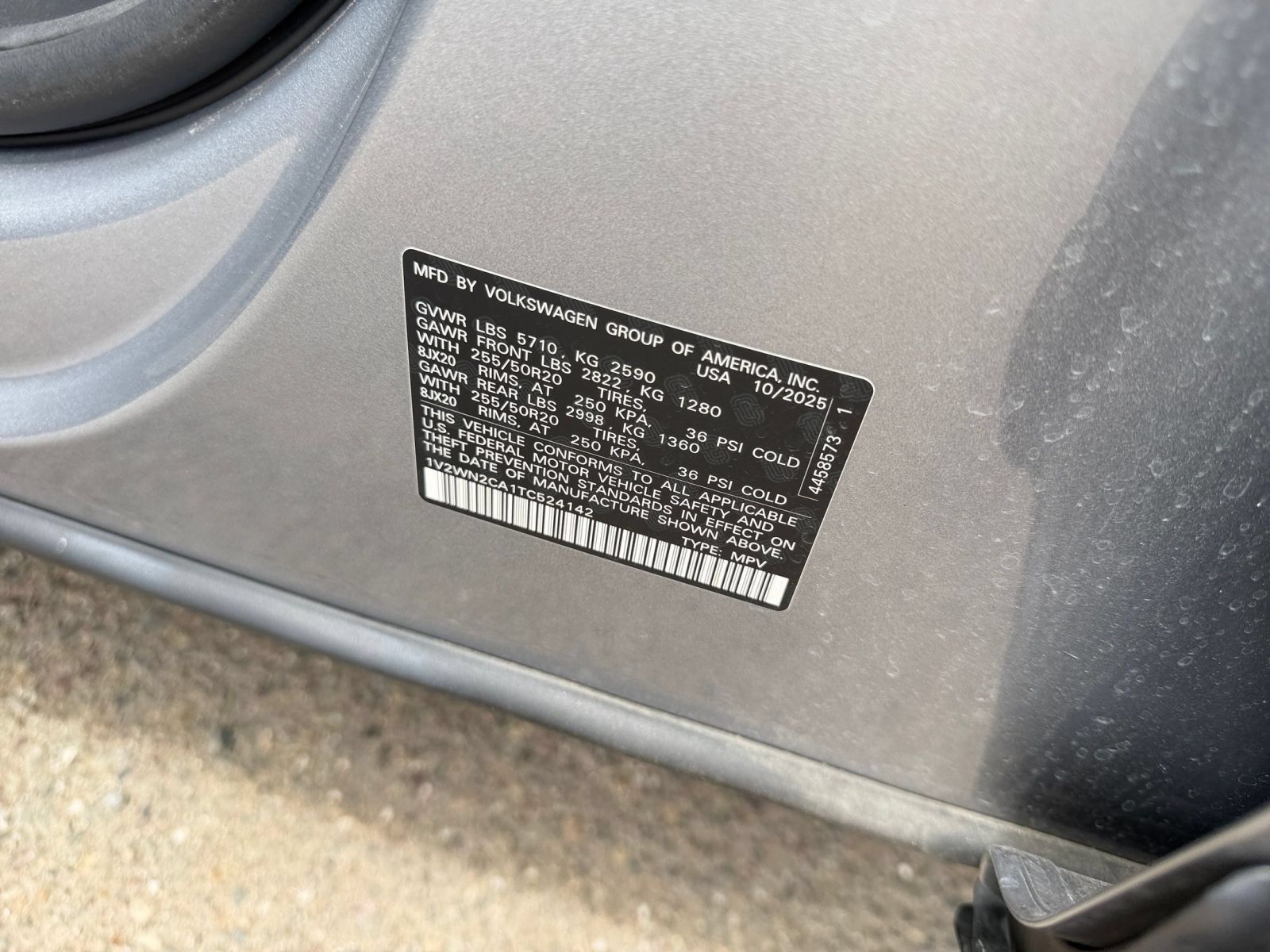 Used 2026 Volkswagen Atlas SE FWD image 31