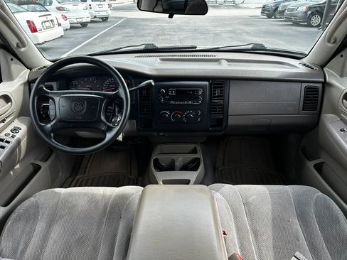 Used 2004 Dodge Dakota SLT w/ PWR Convenience Group RWD image 16