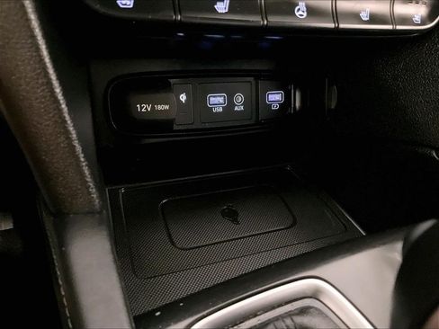 Used 2019 Hyundai Santa Fe AWD image 27