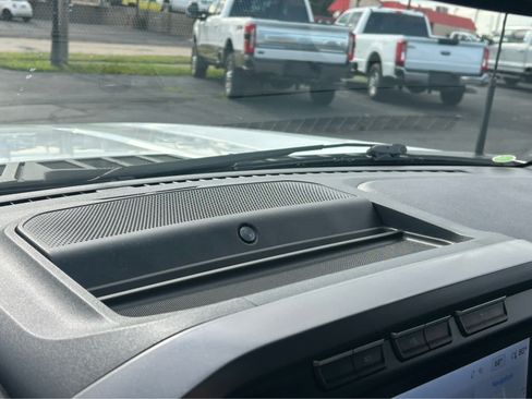 Used 2022 Ford F150 Lariat w/ Equipment Group 502A High AWD/4WD image 52