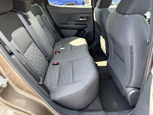 Certified 2025 Nissan Kicks SV w/ SV Premium Package AWD/4WD image 26