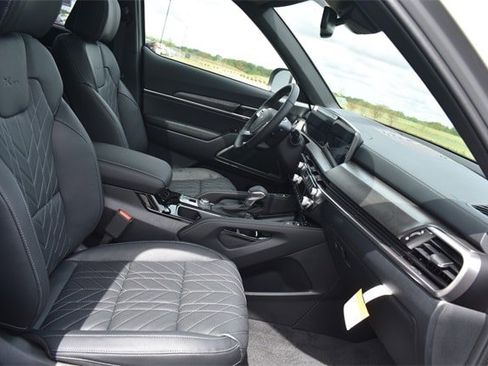 New 2025 Kia Telluride EX X-Pro image 14