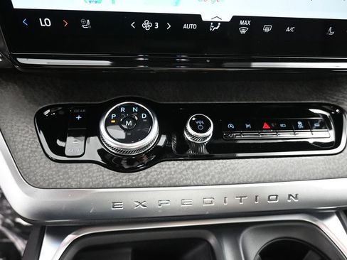 New 2025 Ford Expedition Tremor image 34