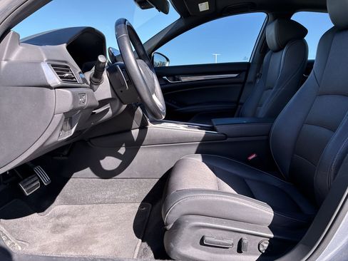 Certified 2019 Honda Accord Sport image 18
