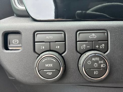 New 2026 Chevrolet Silverado 1500 RST w/ RST Select Package AWD/4WD image 20