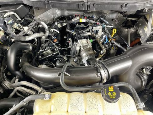 Used 2022 Ford F150 XLT w/ Equipment Group 302A High AWD/4WD image 29