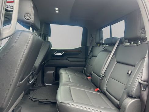 Used 2024 GMC Sierra 1500 Denali w/ Denali Reserve Package AWD/4WD image 40