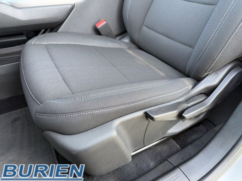 New 2026 Chevrolet Equinox EV LT image 12