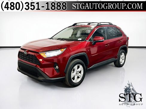 Used 2019 Toyota RAV4 XLE image 1