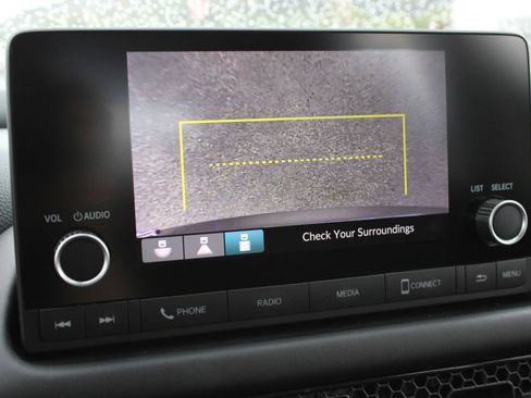 Used 2025 Honda HR-V LX image 39