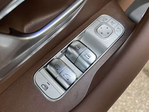 New 2026 Mercedes-Benz GLE 63 AMG S image 15