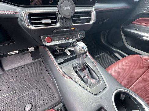 Used 2024 Ford Mustang Premium image 24