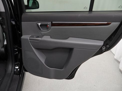 Used 2012 Hyundai Santa Fe GLS image 45