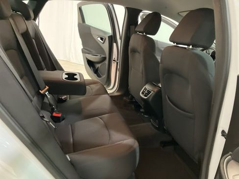 Used 2023 Chevrolet Malibu LT image 21