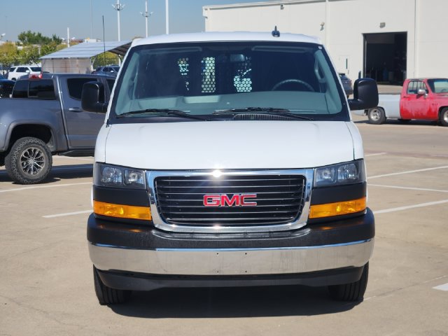 Used 2025 GMC Savana 2500 w/ Driver Convenience Package RWD image 9
