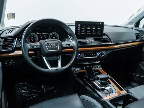 Used 2023 Audi Q5 2.0T Premium Plus w/ Premium Plus Package image 4