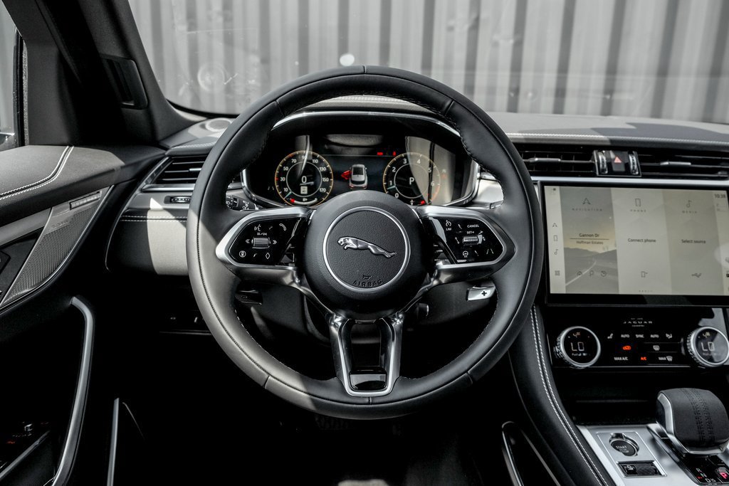 New 2026 Jaguar F-PACE R-Dynamic S AWD/4WD image 17
