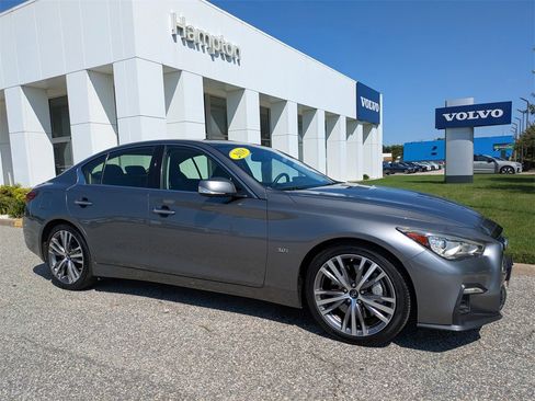 Used 2018 INFINITI Q50 Sport image 2