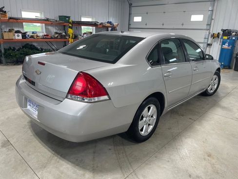 Used 2006 Chevrolet Impala LT w/ Preferred Equipment Group FWD image 7