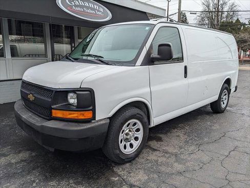 Used 2013 Chevrolet Express 1500 image 1