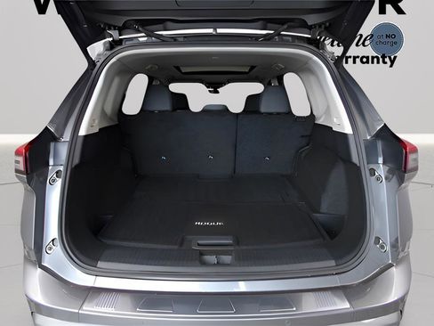 Used 2024 Nissan Rogue SL w/ SL Premium Package FWD image 25