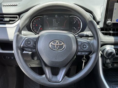 Used 2023 Toyota RAV4 LE FWD image 11